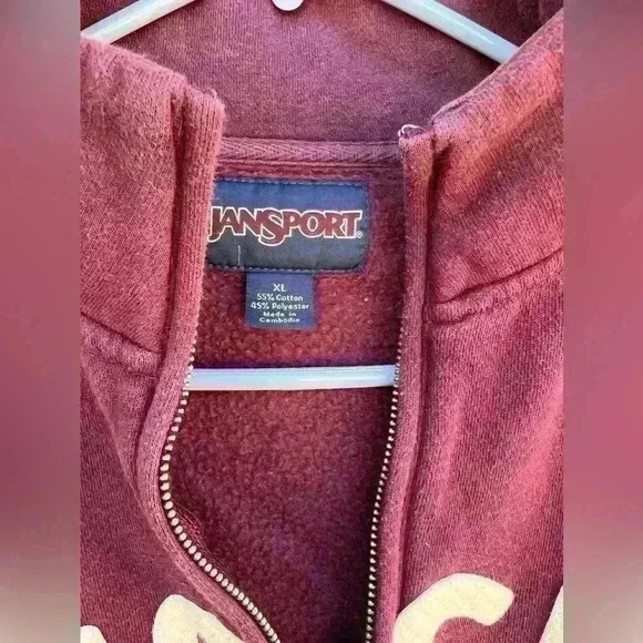 UCSB Women’s Sweatshirt - Picture 4 of 4